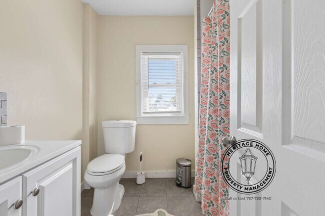Building Photo - "Charming 3-Bedroom Home with Spacious Interiors in Norfolk's Heart!"