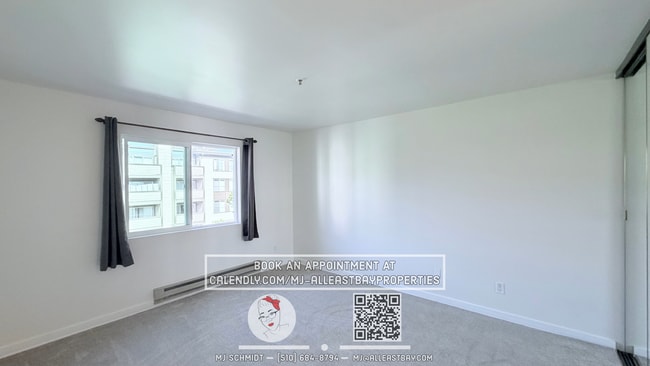 Building Photo - Remodled 1 bedroom 1 bath condo includes washer & dryer, water/garbage/parking!