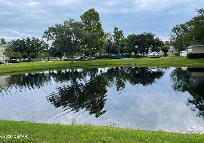 Building Photo - 830 Airport Rd