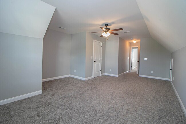 Building Photo - 3300 Twelve Oaks Blvd