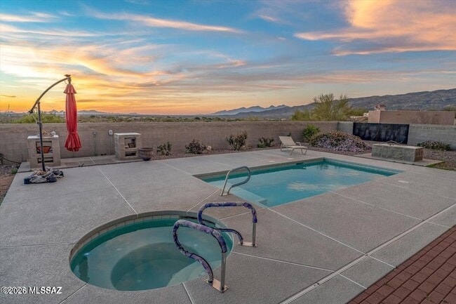 Building Photo - 15190 E Two Bar Z Ranch Pl
