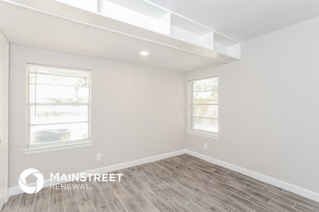 Building Photo - 11329 Dalron Dr