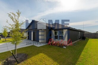 Building Photo - 911 Cherry Laurel Ln