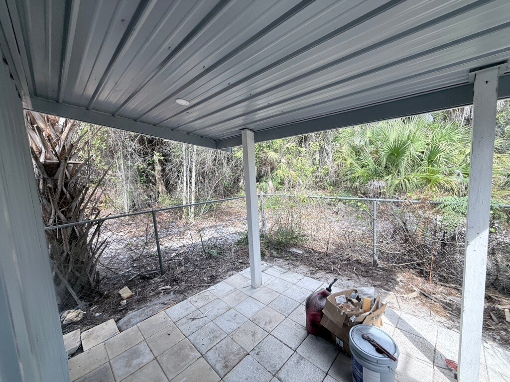 Building Photo - 1520 Blue Sage Dr