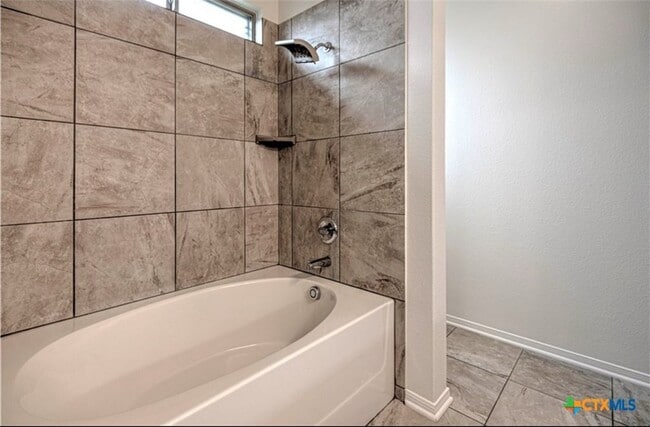 Building Photo - 1070 Spring Terrace Loop