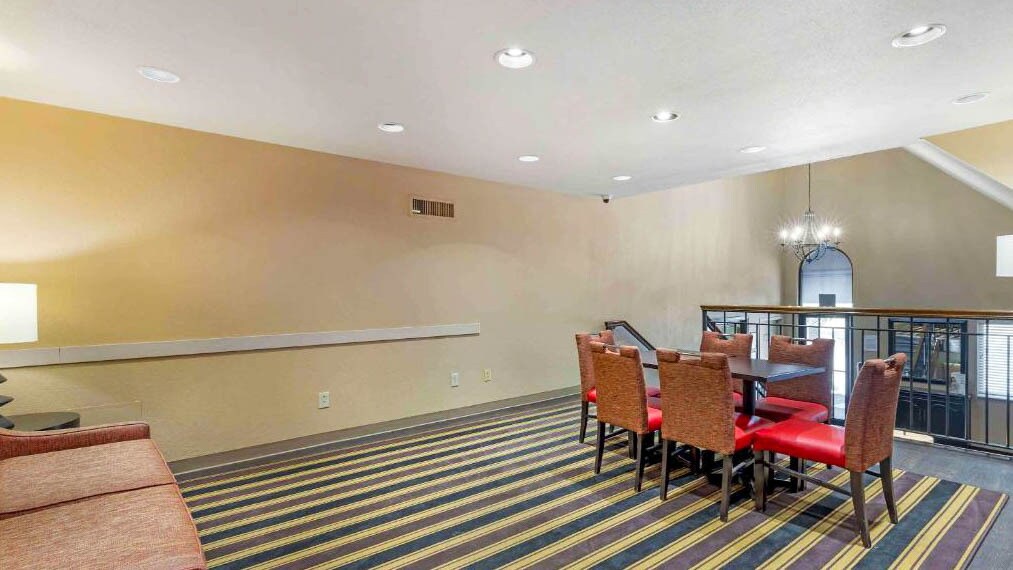 Building Photo - 2030 Craig Rd