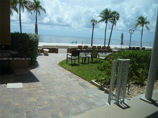 Building Photo - 3300 N Surf Rd