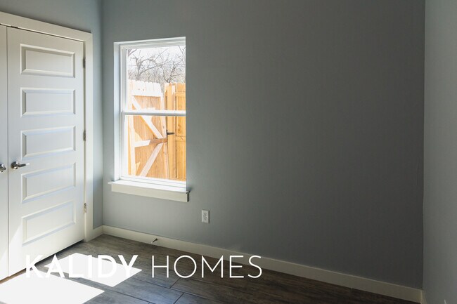 Building Photo - 629 Remington Ave