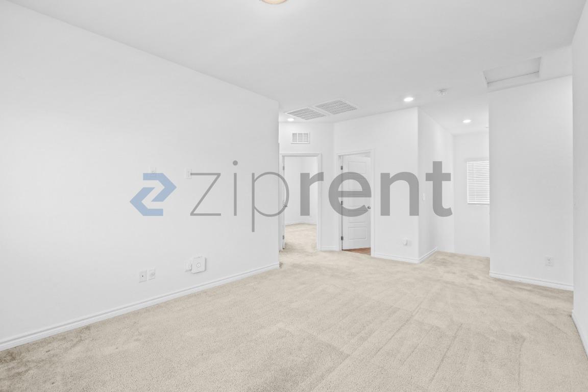 Building Photo - 7137 Red Gulch St
