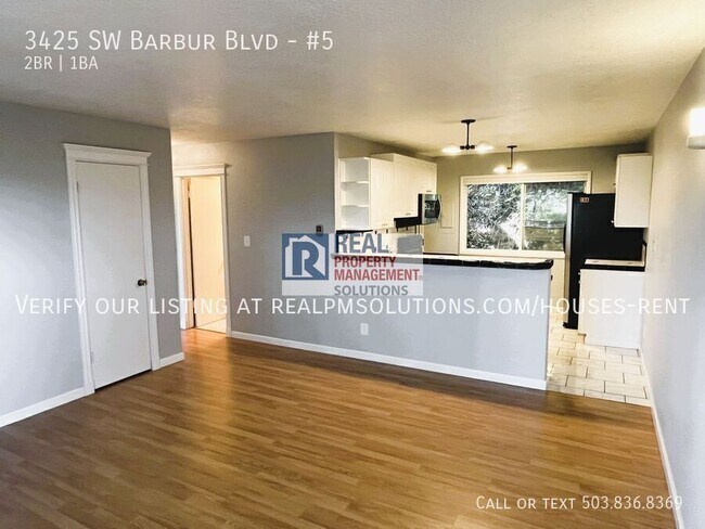 Building Photo - 3425 SW Barbur Blvd