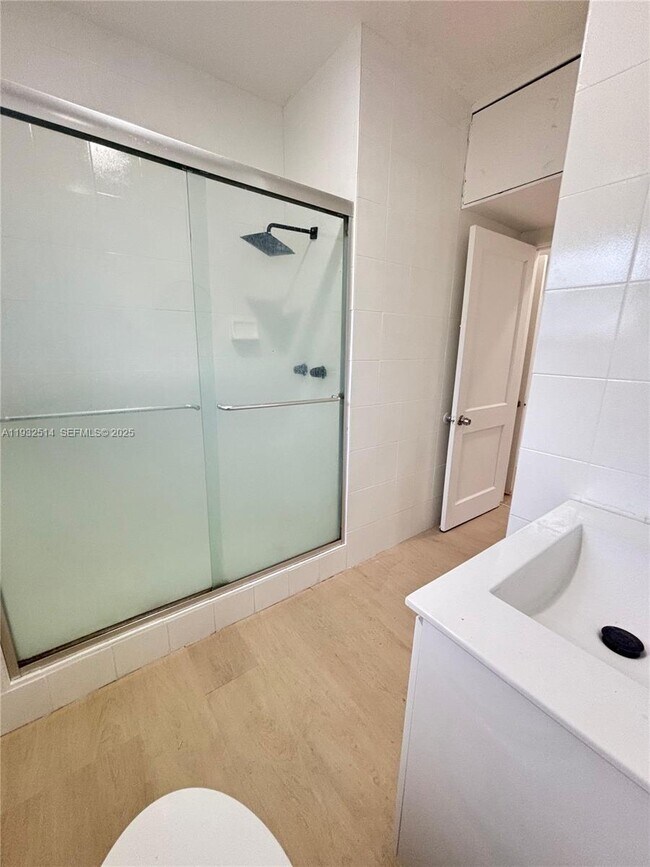 Building Photo - 2035 NW 26th St