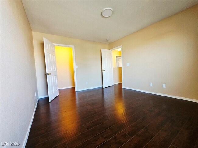 Building Photo - 10108 Rising Tree St