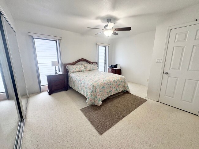 Building Photo - Stunning Ocean View 4/4 Home in Highly Desirable Neighborhood