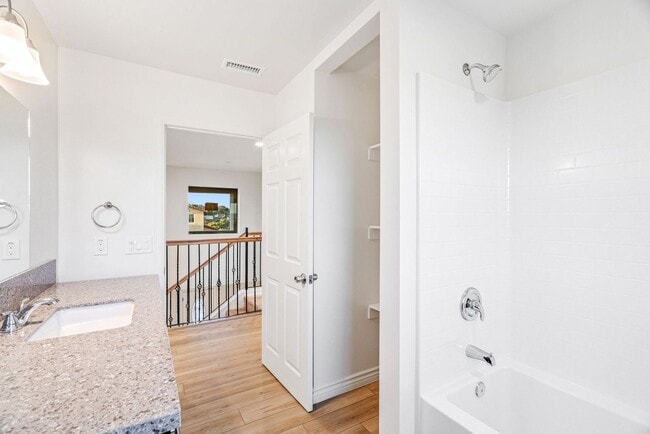 Building Photo - 8521 Grv Hl Ct