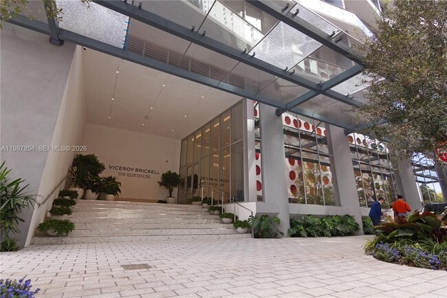 Building Photo - 77 SE 5th St