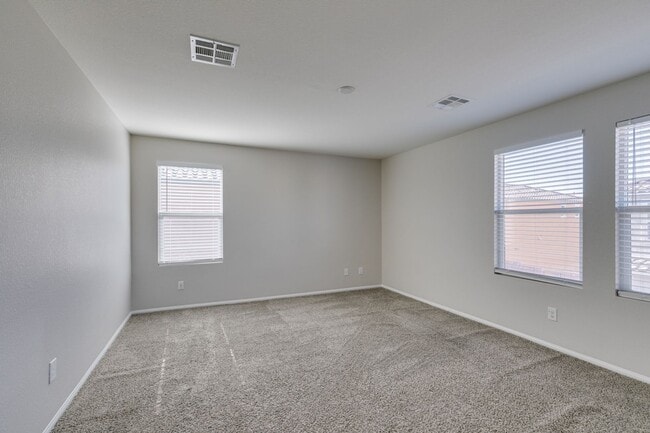 Building Photo - South West/ Mountains Edge 3 BD, 2.5 BA GATED COMMUNITY HOME