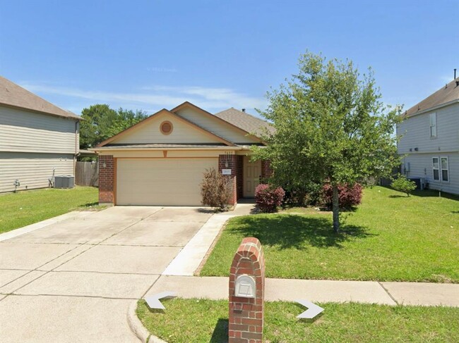 Building Photo - 5635 Cinnamon Lake Dr