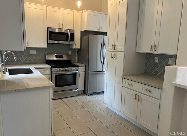 Building Photo - 3801 Orangewood