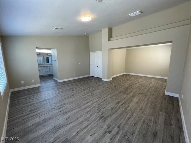 Building Photo - 8050 Villa Avada Ct