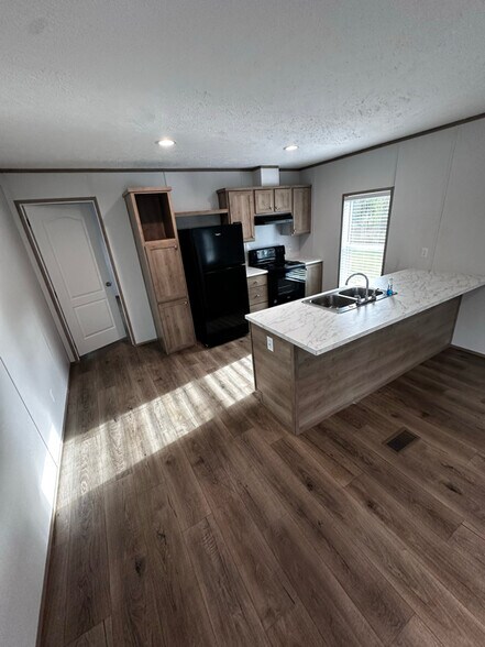 Building Photo - 2524 Hughes Gasque Rd