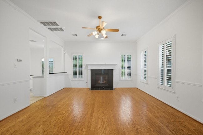 Building Photo - 2623 Shady Acres Ct