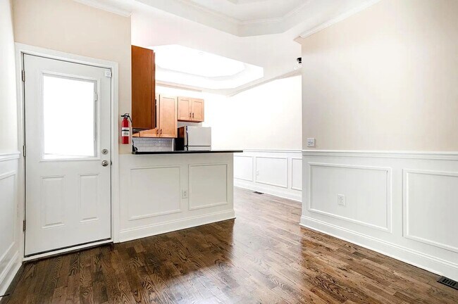 Building Photo - 1315 N 19th St