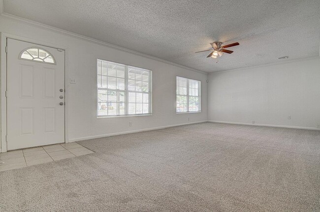 Primary Photo - 8803 Brookfield Dr