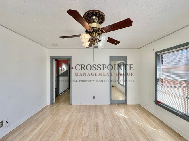 Building Photo - Available! 3/1.5 Single-Family Home in Tyler!