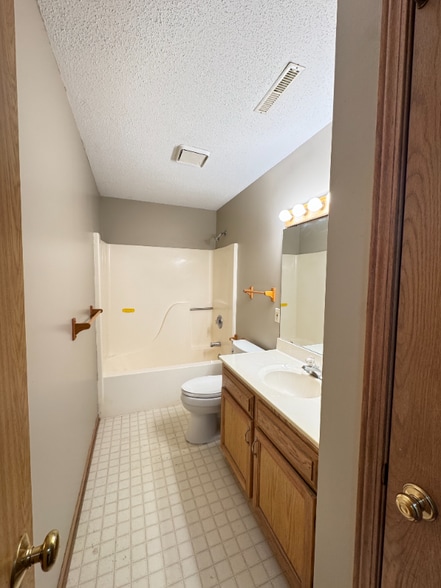 Building Photo - 3567 Arbor Dr NW