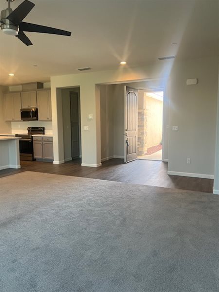 Building Photo - 1355 Rio Grande Dr