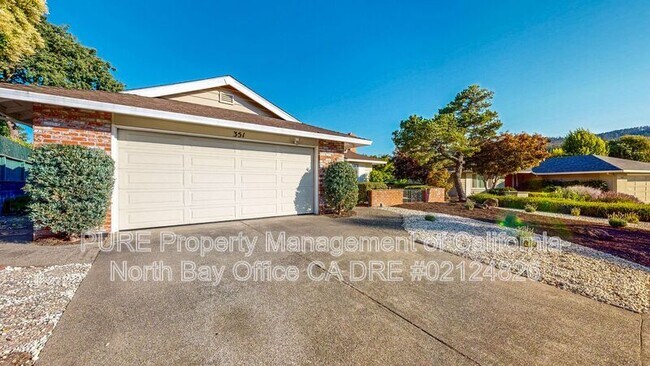 Building Photo - 351 Belhaven Cir