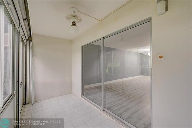 Building Photo - 1704 Andros Isle