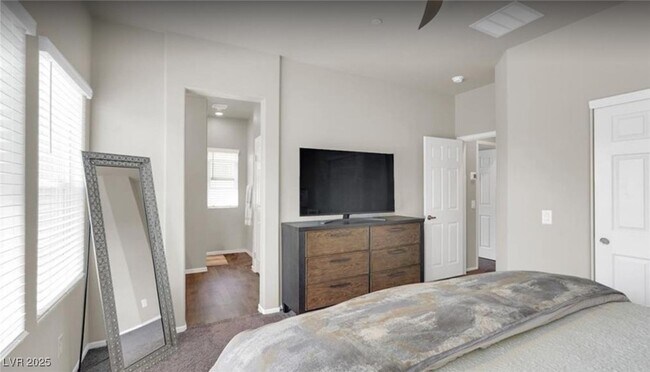 Building Photo - 4625 Ridgeley Ave