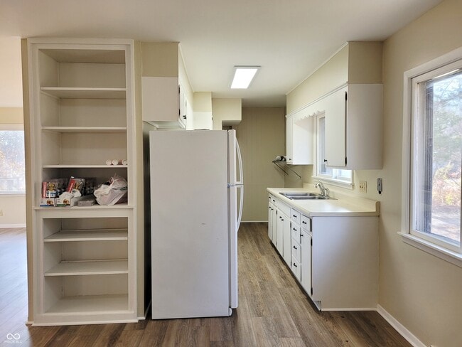 Building Photo - 1130 Tuck a Way Ridge Dr