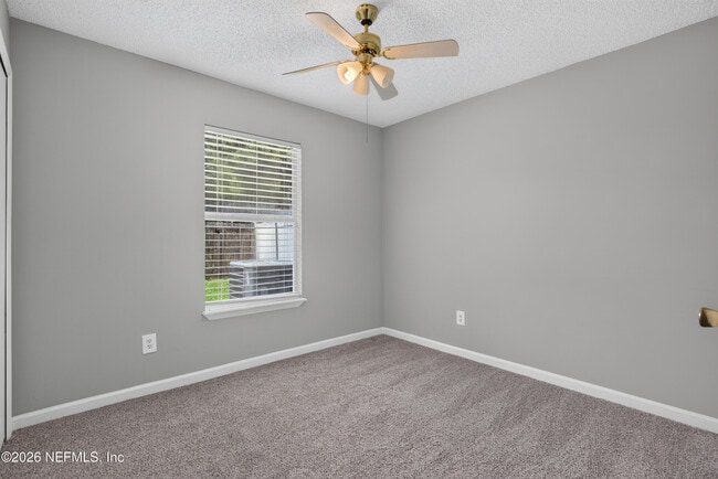 Building Photo - 1108 Hidden Cove Cir S