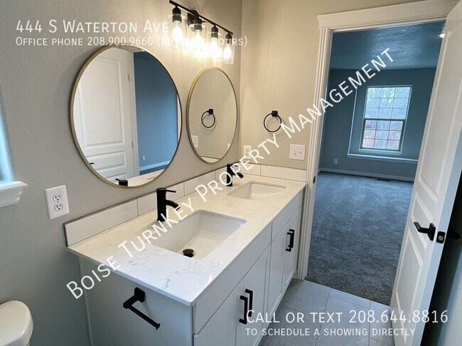 Building Photo - 444 S Waterton Ave