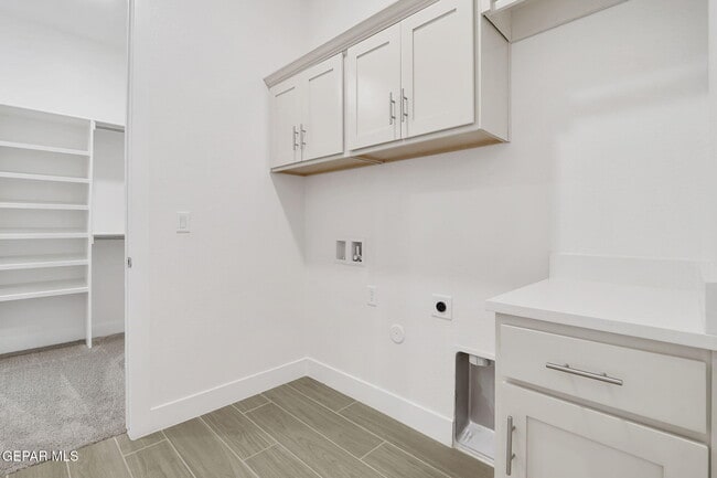 Building Photo - 12929 Powick Dr