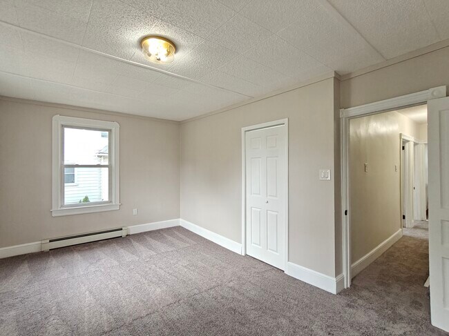 Building Photo - 2146 44th St