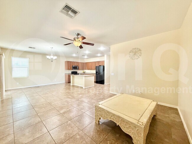 Building Photo - 2474 E Dulcinea Trail