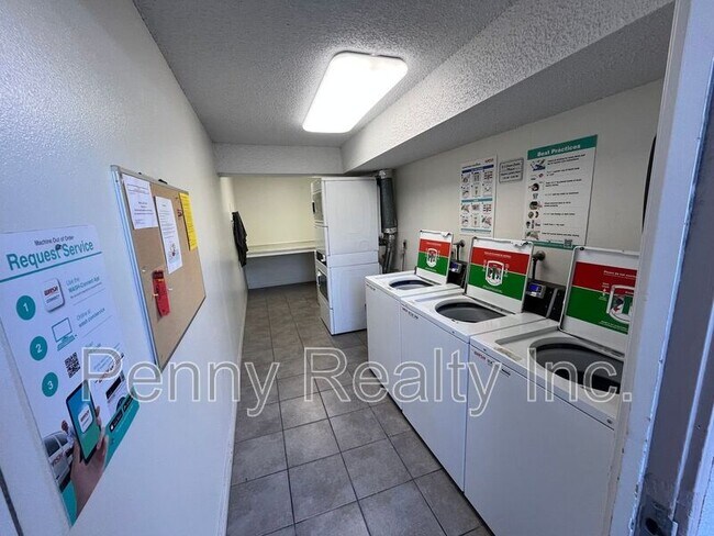 Building Photo - 6210 Agee St