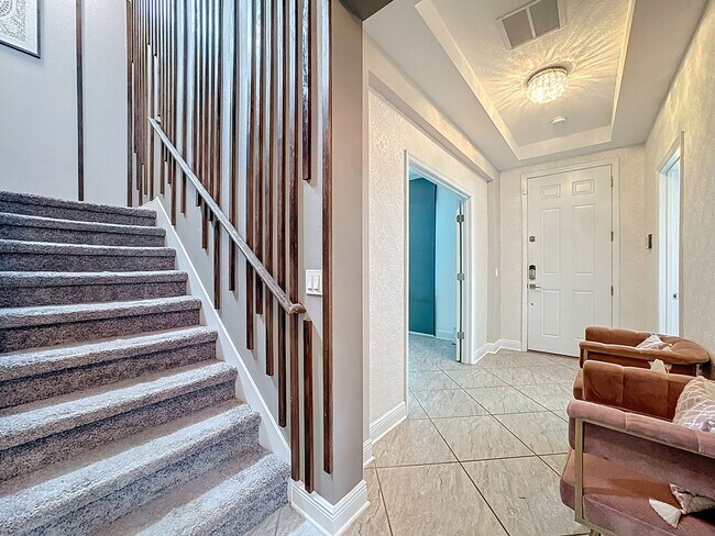 Building Photo - FURNISHED 4 Bedroom House + Office + Home ...