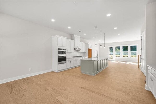 Building Photo - 1500 Wicker Wood Pl