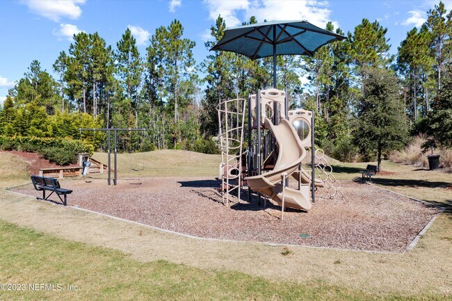 Building Photo - 21 Pine Blossom Trl