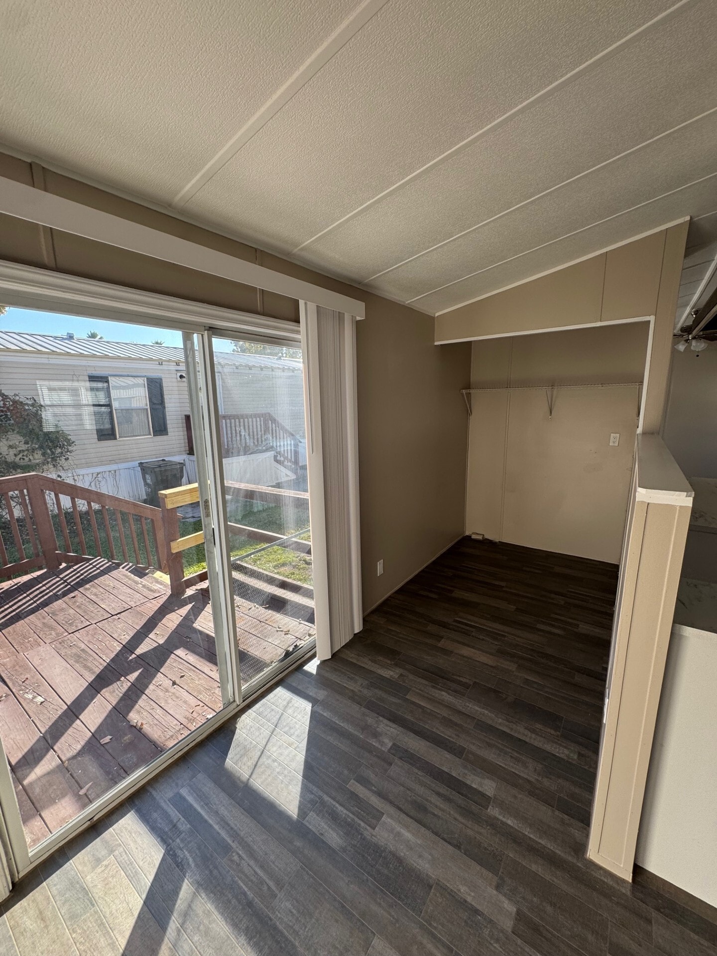 Building Photo - 1617 Linares Way