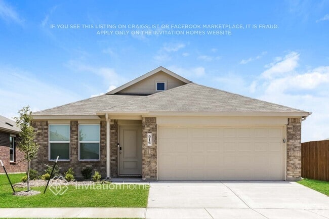 Building Photo - 916 Carrick Dr