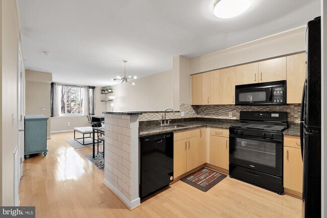 Building Photo - 1000 New Jersey Ave SE