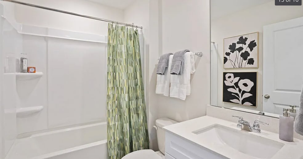 Building Photo - Room in Townhome on Arkose Dr