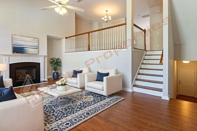 Building Photo - No Carpet! Beautiful 3-Story Townhome with...