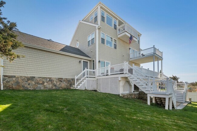 Building Photo - 11 Kevin Ave