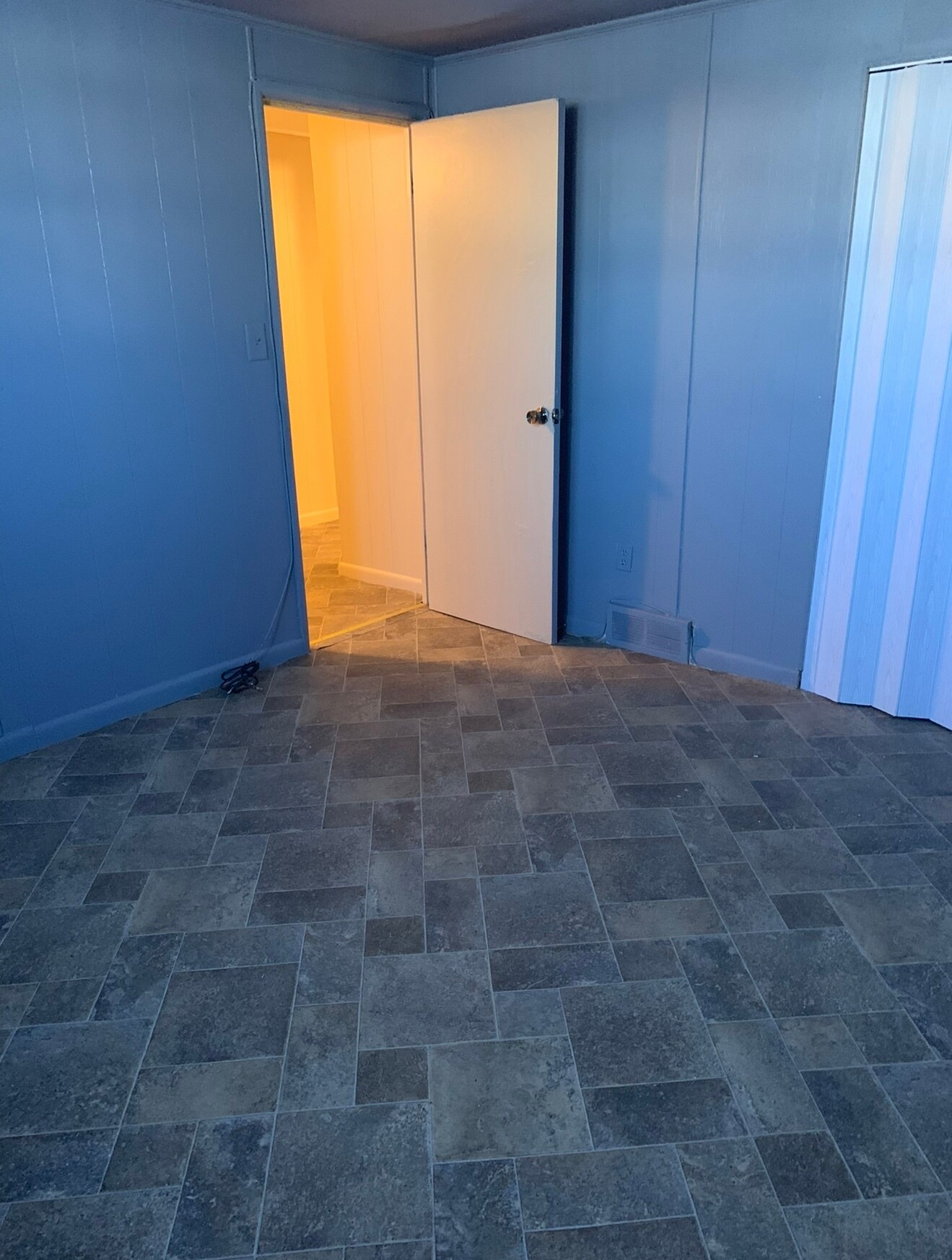 Building Photo - 62 Oakmont Dr